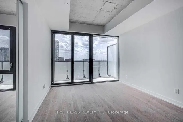 Additional image 6 of 161 Roehampton Ave Unit 4111