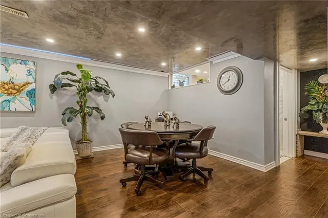 Additional image 37 of 351 Highland Rd