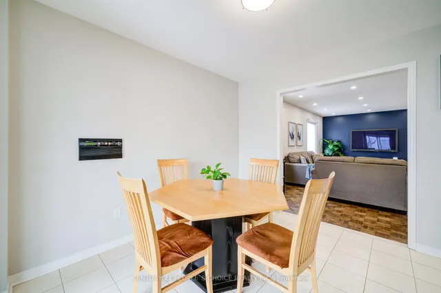 Additional image 16 of 157 Cinrickbar Dr