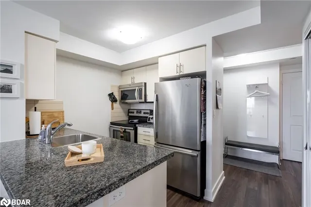 Additional image 19 of 2 Eva Rd Unit 2421