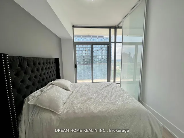 Additional image 5 of 103 The Queensway N/A Unit 2809