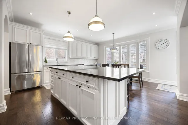 Additional image 17 of 401 Coombs Crt