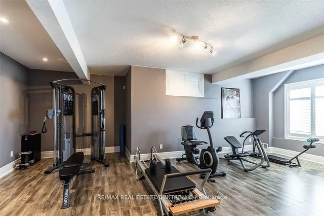 Additional image 27 of 125 Stokes Tr