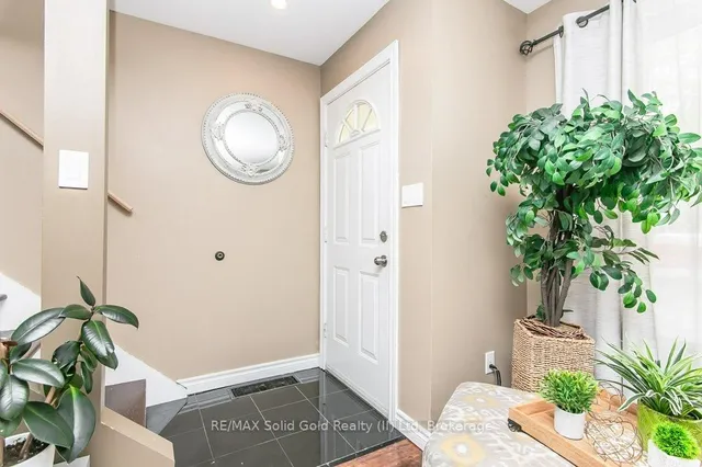 Additional image 7 of 235 Fergus Ave