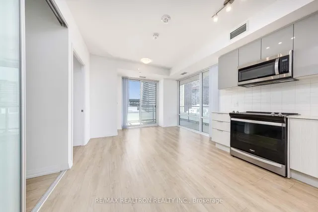 Additional image 6 of 50 Dunfield Ave Unit 1917