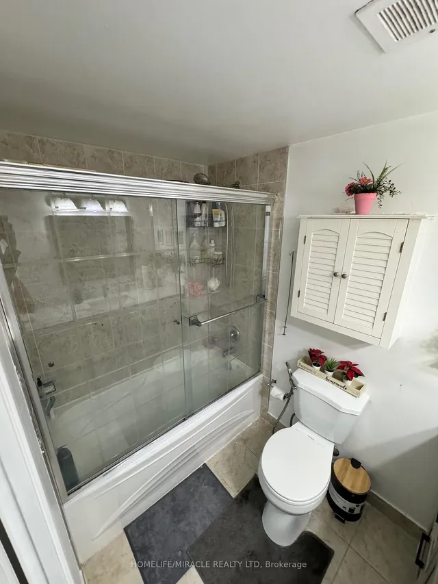 Additional image 22 of 1615 Bloor St Unit 1203