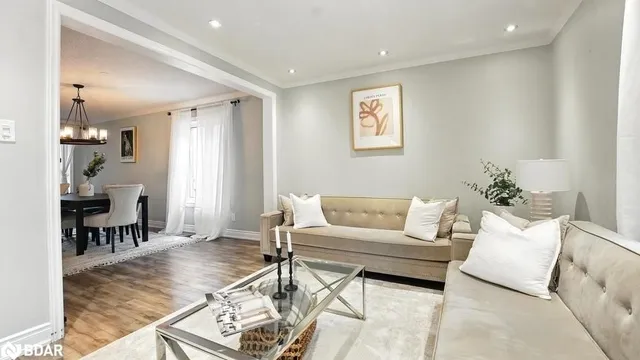 Additional image 7 of 599 Ashprior Ave