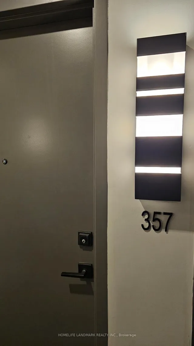 Additional image 6 of 2489 Taunton Rd Unit 357