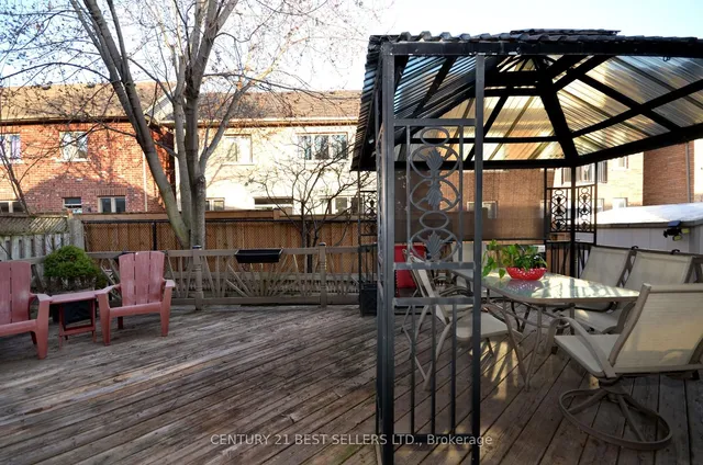 Additional image 46 of 9 Coin St