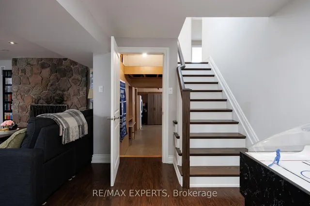 Additional image 41 of 6 Muirdale Ave