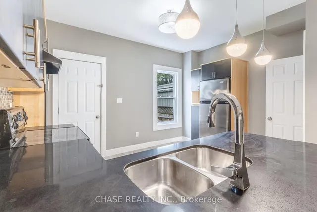 Additional image 13 of 86 Smith Ave