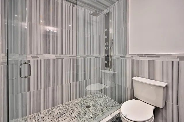 Additional image 42 of 9 Oakburn Cres Unit Th 28