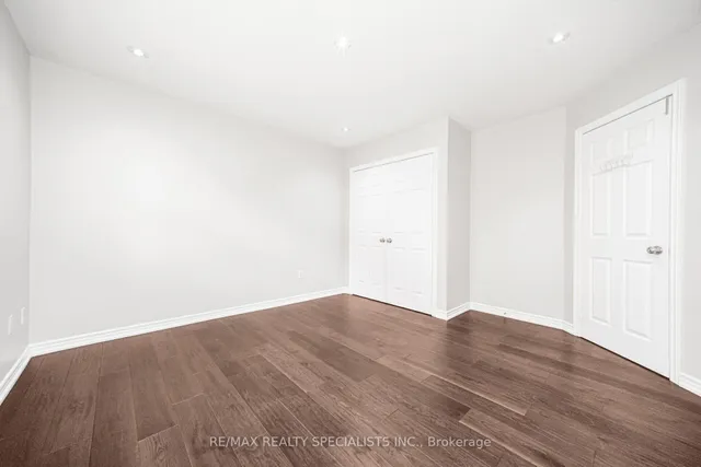 Additional image 25 of 102 Chalkfarm Cres