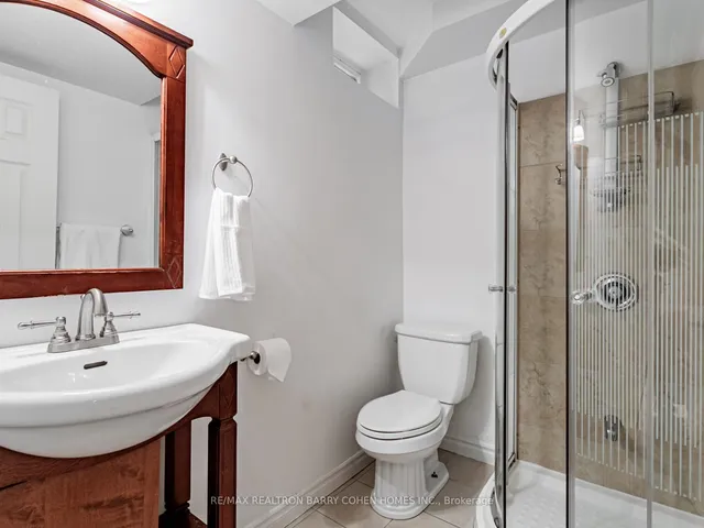 Additional image 17 of 506 Pape Ave