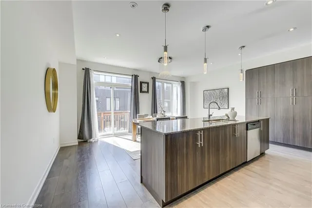 Additional image 17 of 301 Squire Crescent Cres