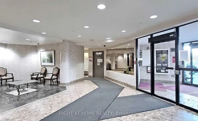 Additional image 5 of 350 Alton Towers Circ Unit 311