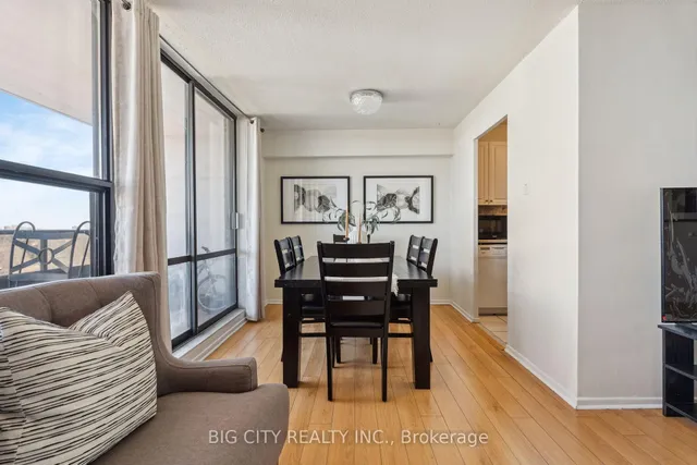 Additional image 10 of 2721 Victoria Park Ave Unit 901