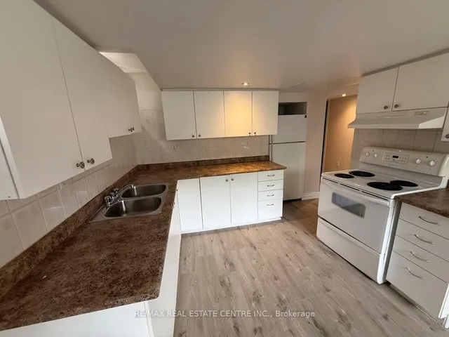 Additional image 29 of 5989 Sidmouth St