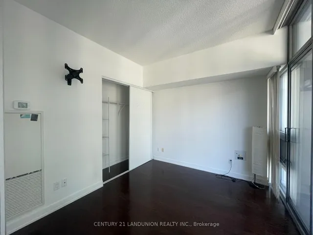 Additional image 7 of 33 Charles St Unit 601