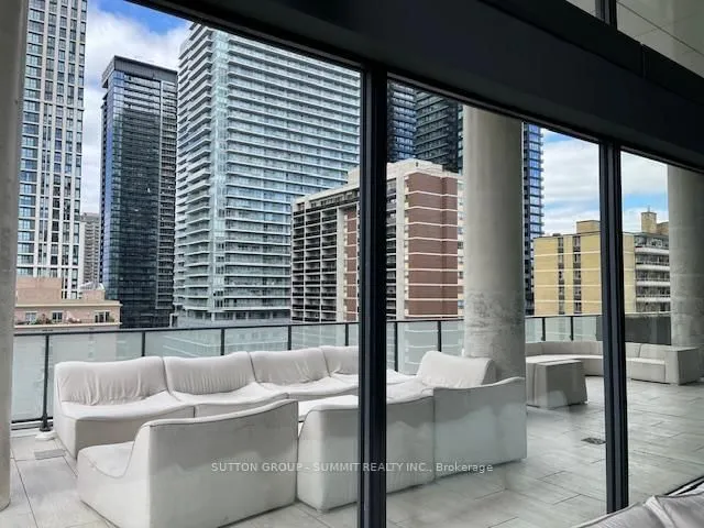 Additional image 7 of 161 Roehampton Ave Unit 1010