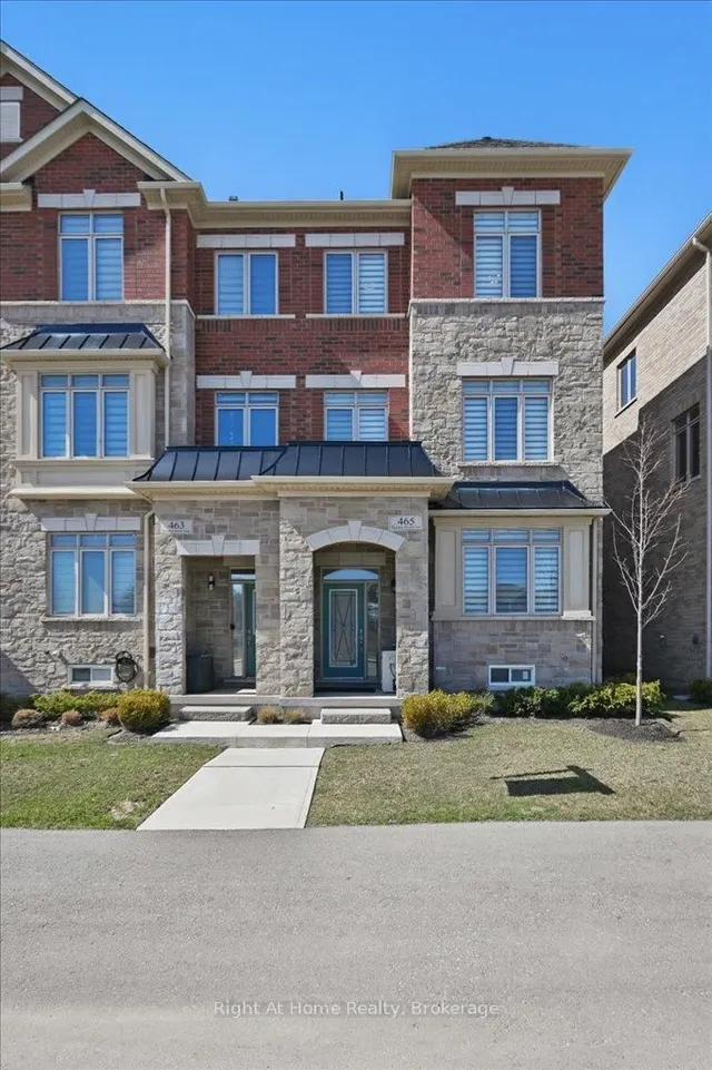 Additional image 4 of 465 Dundas St