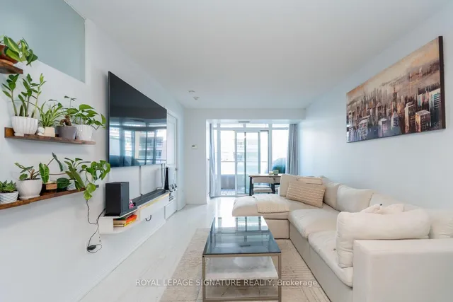 Additional image 11 of 75 East Liberty St Unit 819