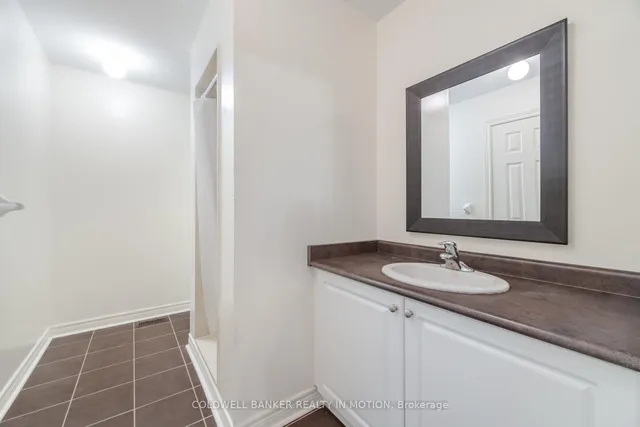 Additional image 33 of 474 Cedric Terr