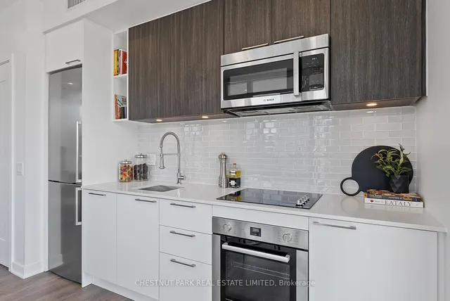 Additional image 11 of 120 Parliament St Unit 1812