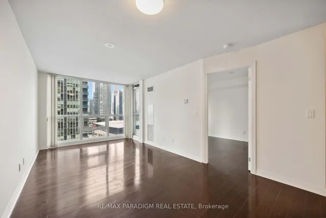 Additional image 9 of 16 Yonge St Unit 1713