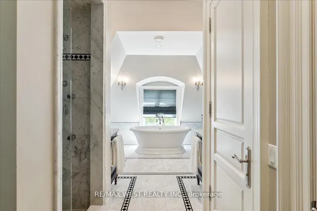 Additional image 19 of 56 Ravenscrest Dr