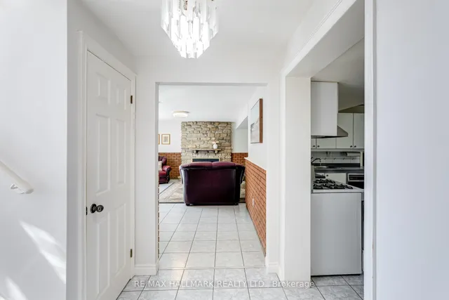 Additional image 20 of 44 Arkona Dr