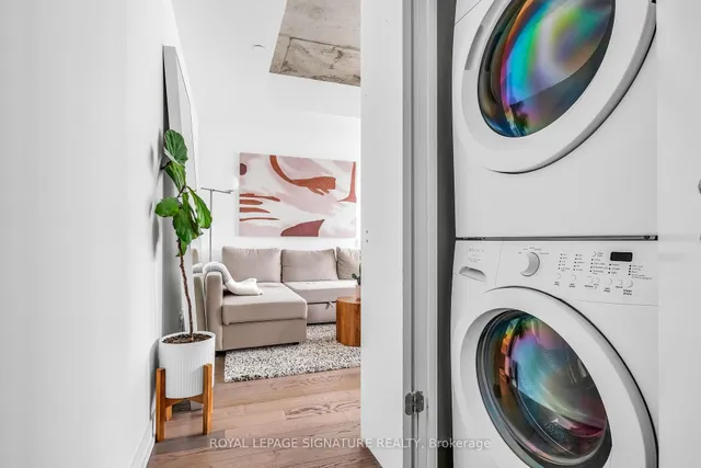 Additional image 24 of 461 Adelaide St Unit 916