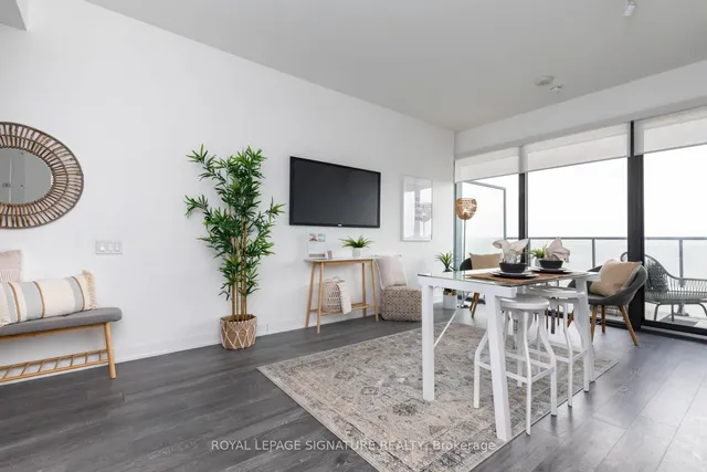 Additional image 3 of 185 Roehampton Ave Unit 2805