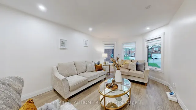 Additional image 6 of 16 Graybark Cres