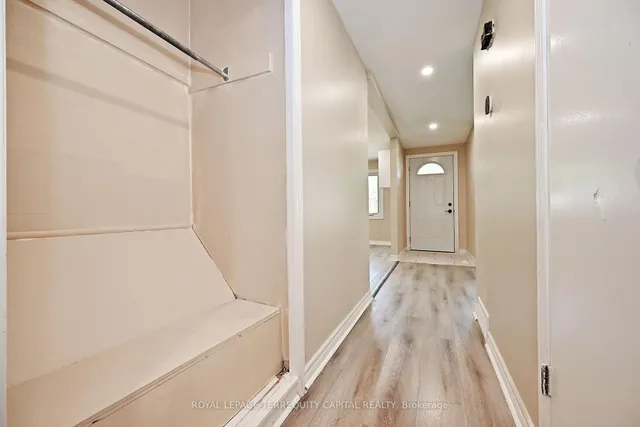 Additional image 33 of 73 Hickory Heights Cres