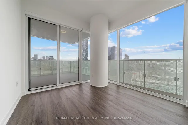 Additional image 9 of 15 Queens Quay Unit 2209