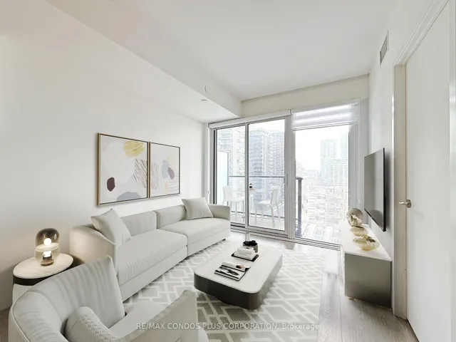 Additional image 4 of 19 Western Battery Rd Unit 909