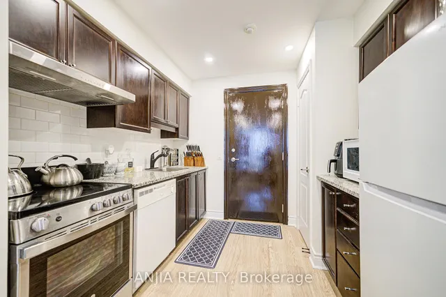 Additional image 5 of 60 Town Center Crt Unit 202