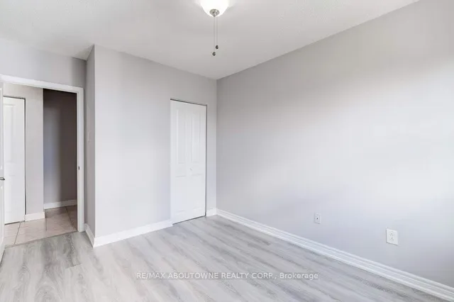 Additional image 20 of 81 Charlton Ave Unit 903