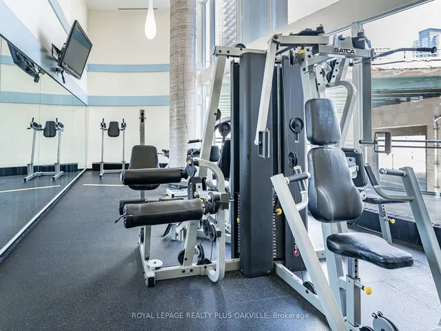 Additional image 37 of 38 Dan Leckie Way Unit 1603