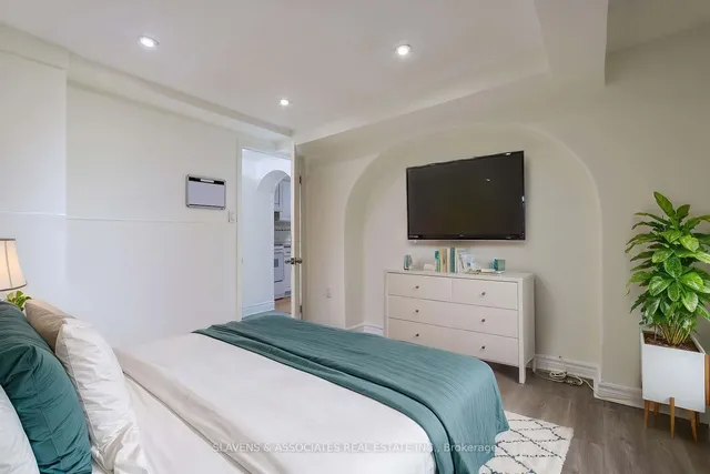 Additional image 29 of 72 Belgravia Ave