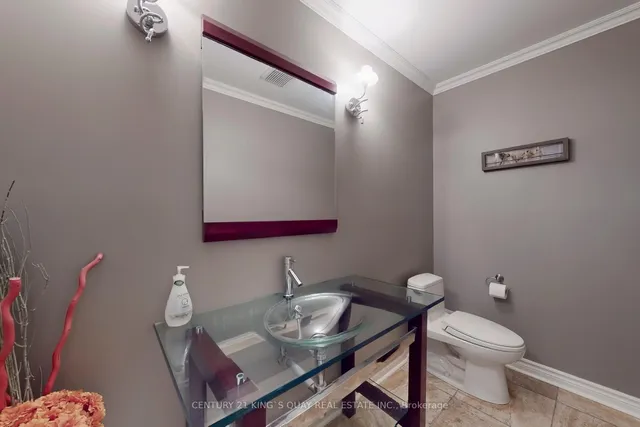 Additional image 21 of 110 Crawford Cres