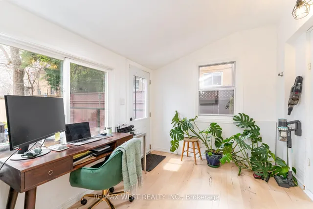 Additional image 13 of 2311 Gerrard St