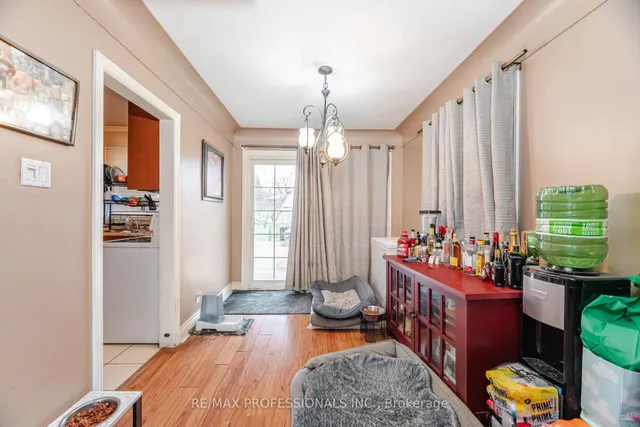 Additional image 13 of 11 Jeanette St