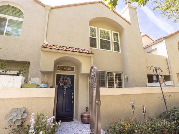 22327 Golden Canyon Cir, Chatsworth, CA 91311
