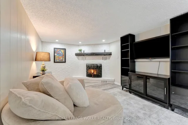 Additional image 28 of 46 Shuh Ave