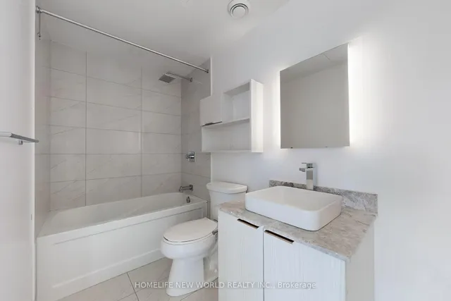 Additional image 17 of 501 Yonge St Unit 912