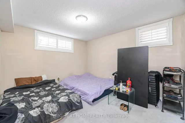 Additional image 40 of 257 Anthony Ave