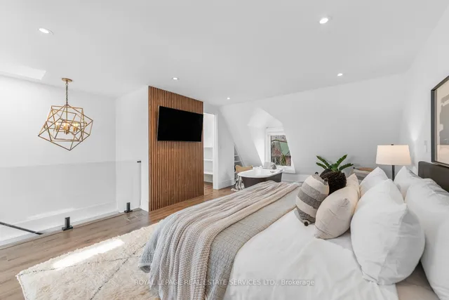 Additional image 22 of 719 St Clarens Ave