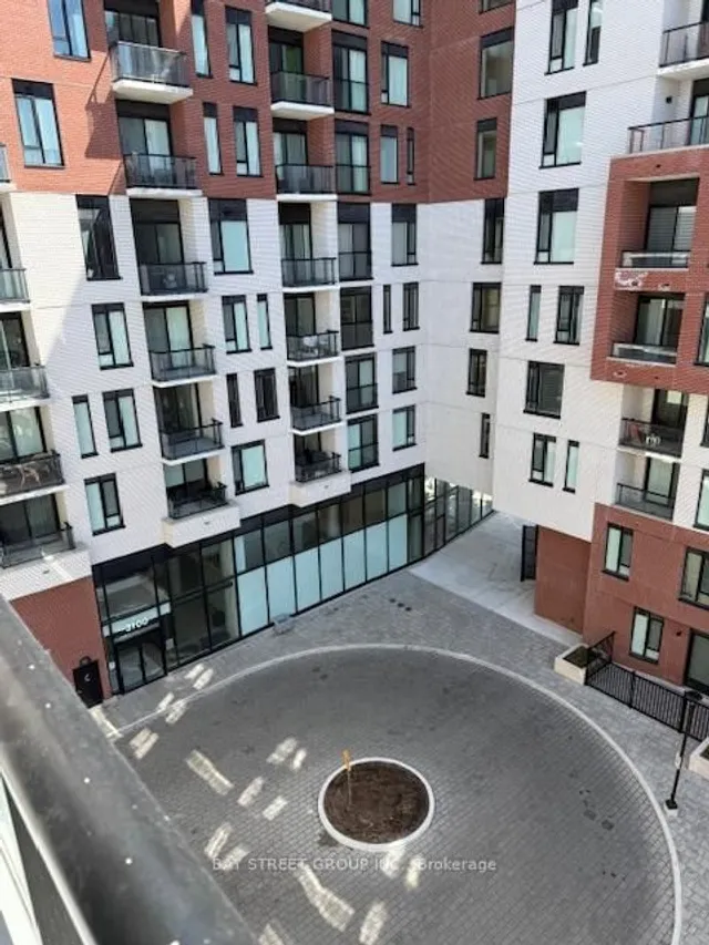 Additional image 13 of 3100 Keele St Unit 605